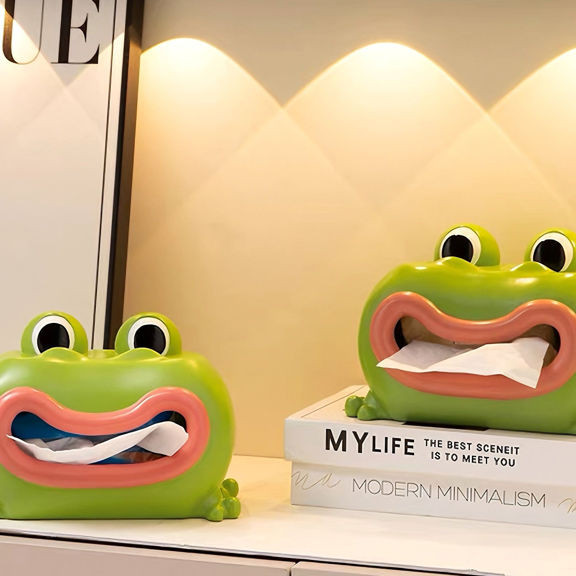 1pc Vacation Frog Decorative Storage Organizer - Cute Cartoon Resin Tissue Box Holder & Paper Towel Dispenser, Multi-Functional Home Decor for Living Room, Bedroom, Kitchen, Kids Room, Indoor/Outdoor Use, Frog Outdoor Decor