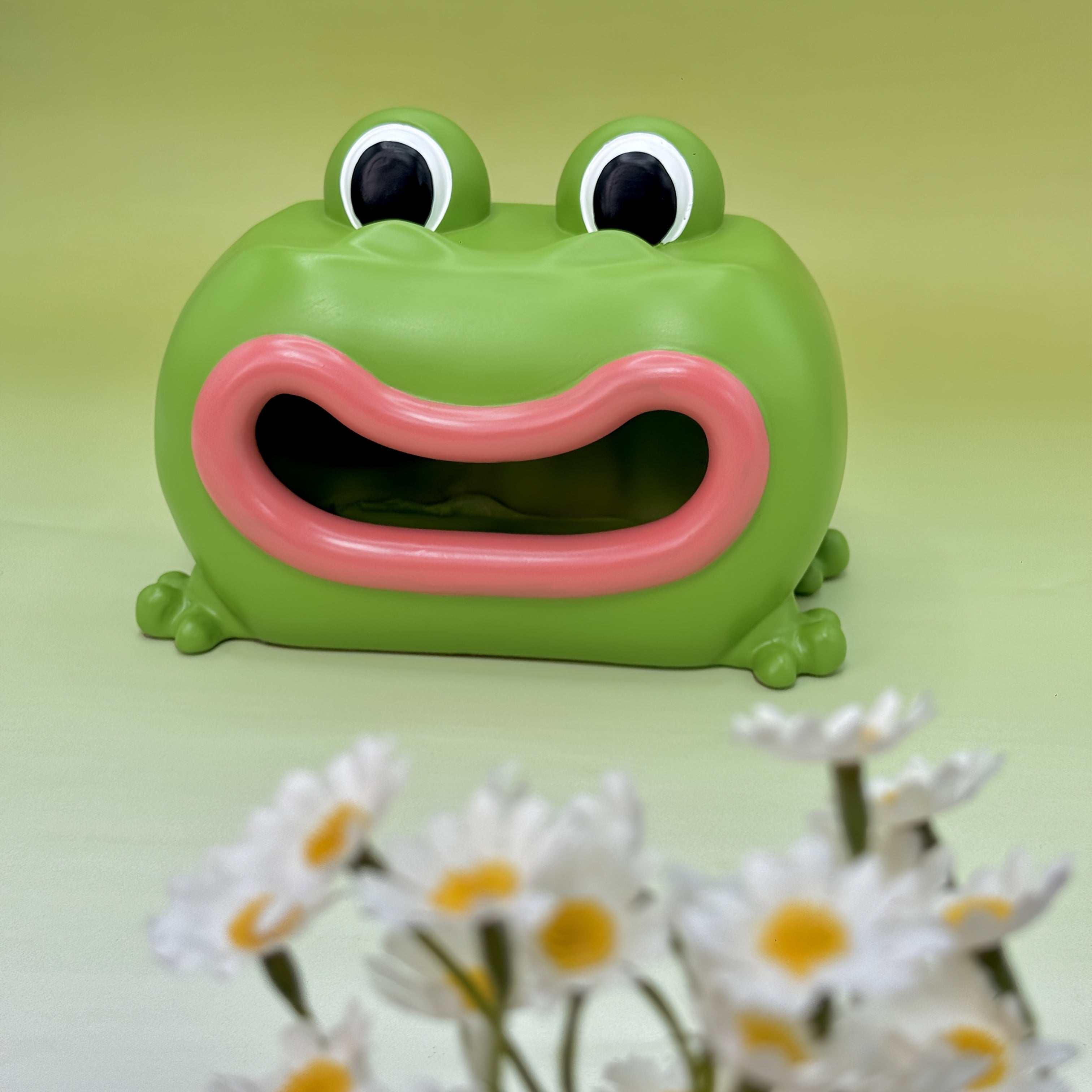 1pc Vacation Frog Decorative Storage Organizer - Cute Cartoon Resin Tissue Box Holder & Paper Towel Dispenser, Multi-Functional Home Decor for Living Room, Bedroom, Kitchen, Kids Room, Indoor/Outdoor Use, Frog Outdoor Decor